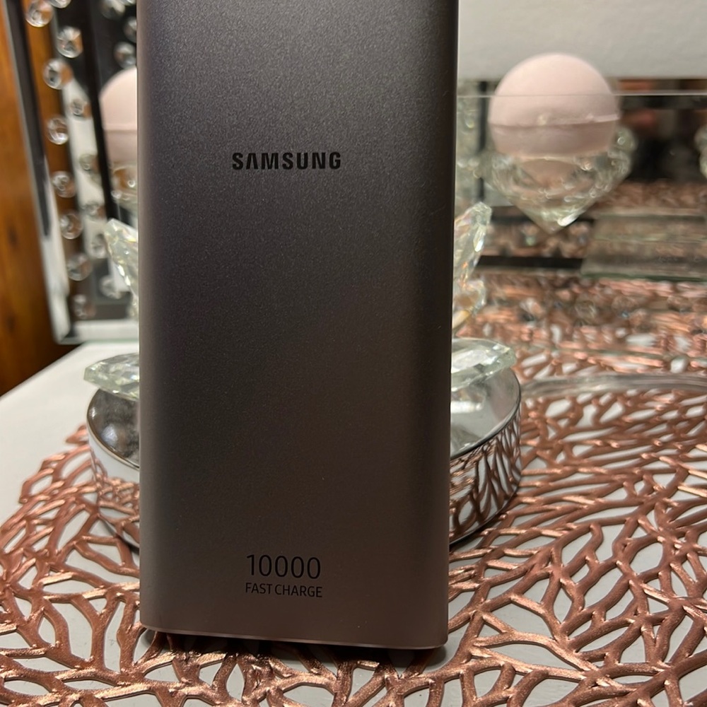 SAMSUNG  FAST CHARGE  YATELEY
